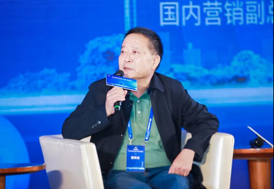 山西省陽泉市公共交通有限責(zé)任公司董事長(zhǎng)王建迎.jpg 山西省陽泉市公共交通有限責(zé)任公司董事長(zhǎng)王建迎.jpg